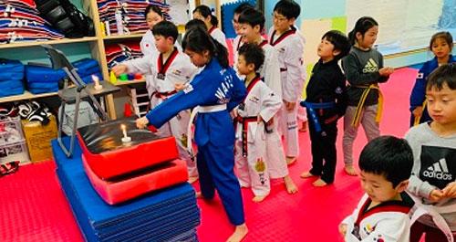 無料体験の申し込み - 新宿早稲田ハナロテコンドースクール